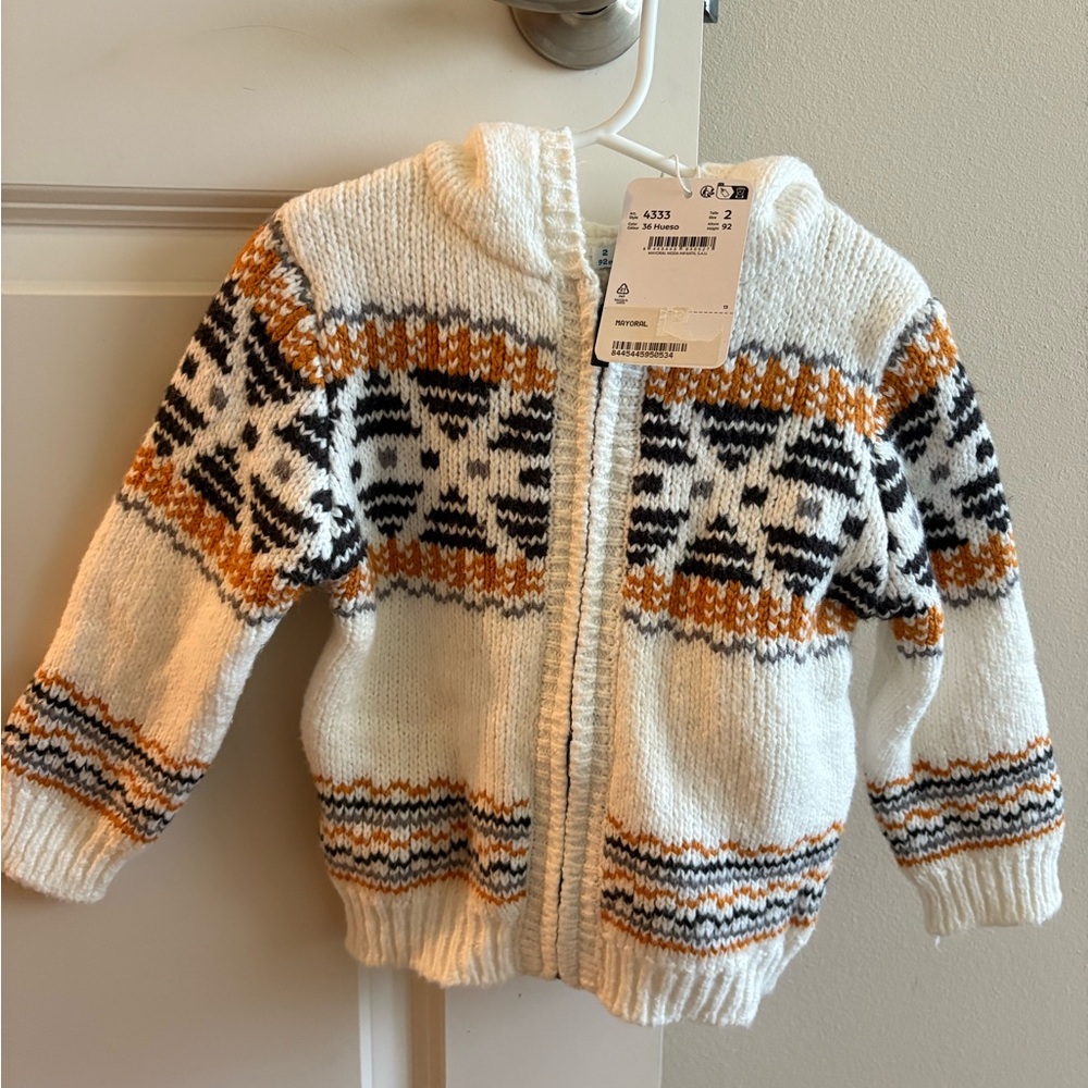 NWT Mayoral White and Black Patterned Kids (2T) Sweater